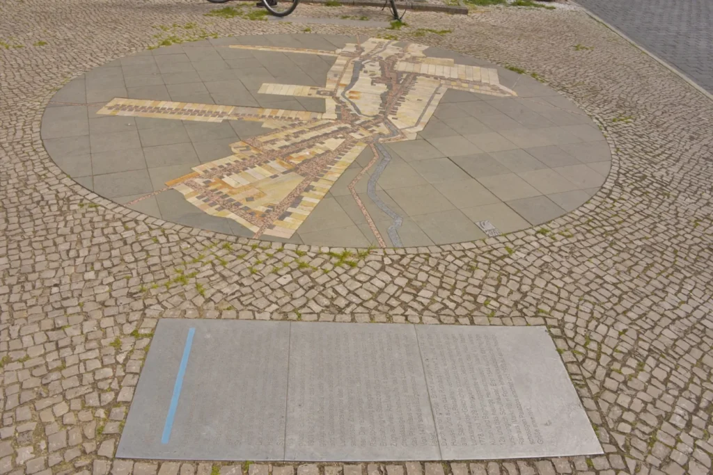 Marktplatz mit Marktturm in Luckenwalde, Kreisstadt von Teltow-Fläming